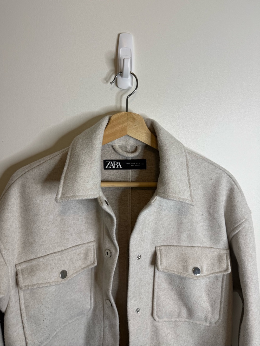 Zara Cream Utility Shacket with Front Flap Pockets sweater jackets size xs - Picture 4 of 7